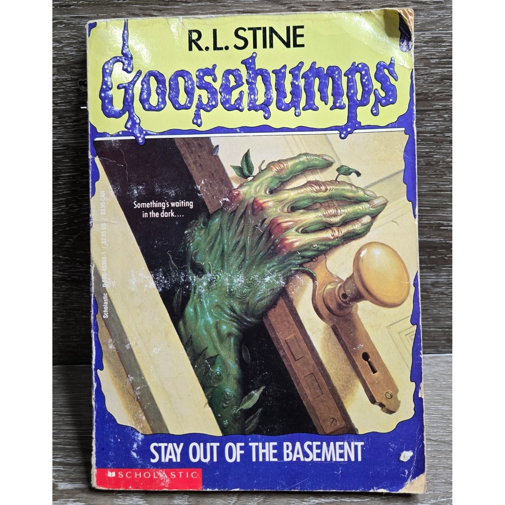 Goosebumps Stay Out of the Basement R.L. Stine #2 First Scholastic 1992
